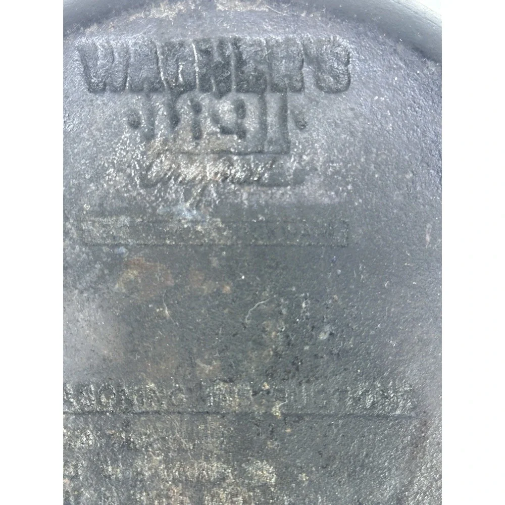 Wagner's 1891 Original Cast Iron‎ Skillet 8 Inch Double Spout